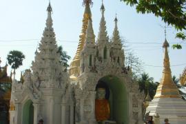 Weikzar Zawgyi Pagoda. ( Considered as #2 Awe-Inspiring site on Shwedagon. )